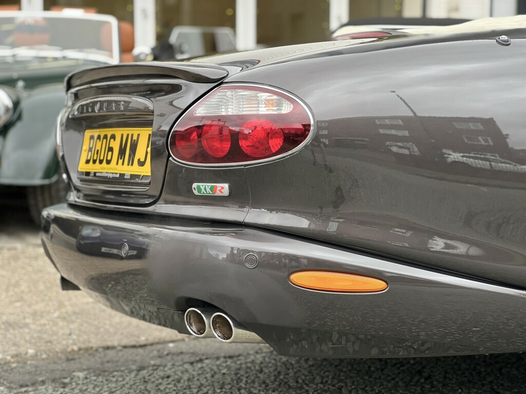 Jaguar XKR 4.2 S Black #5