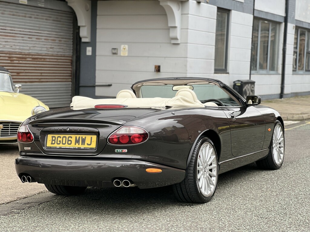 Jaguar XKR 4.2 S Black #4