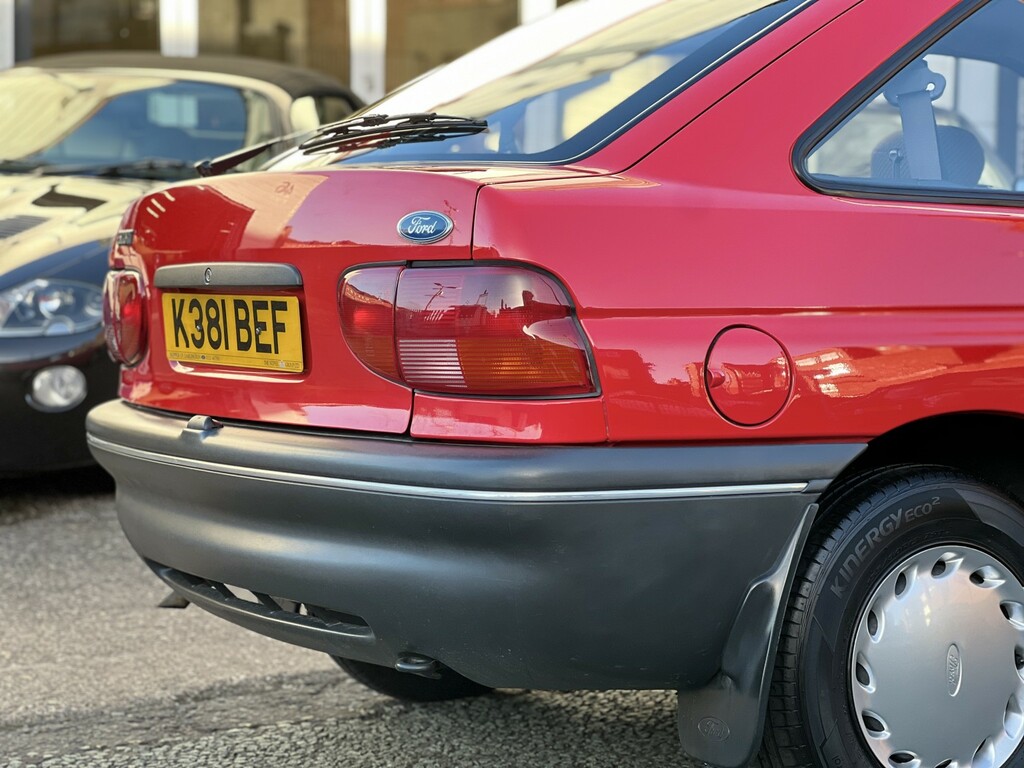 Ford Escort Rs Cosworth  #14