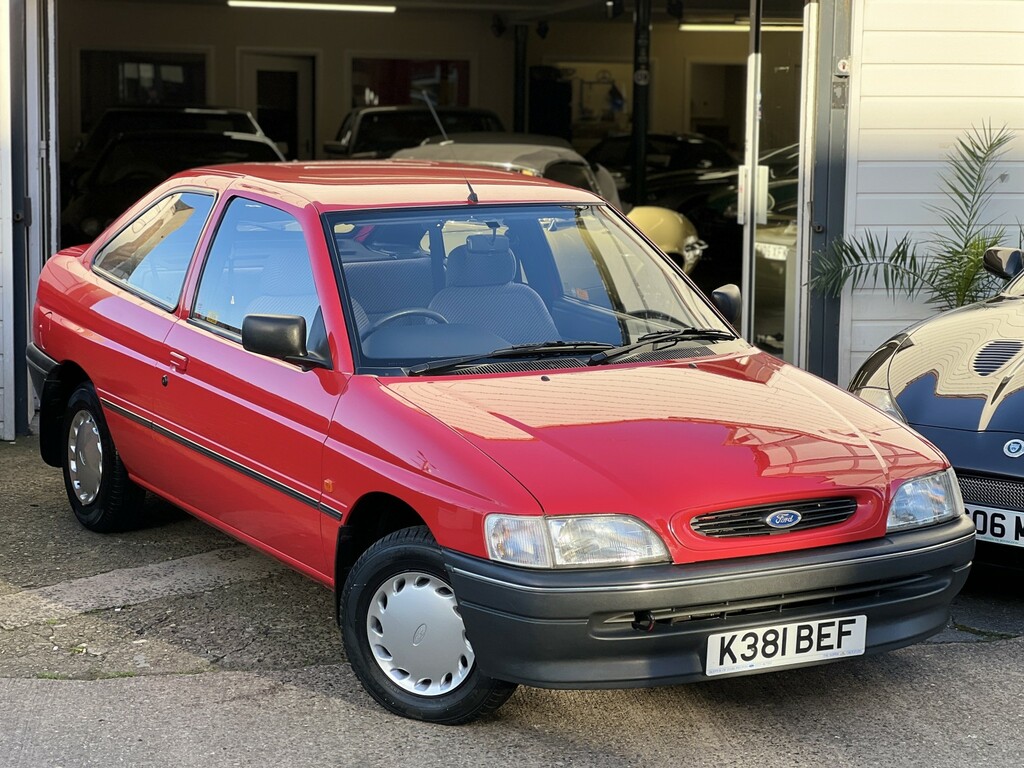 Ford Escort 1.8D Popular Mk5 Red