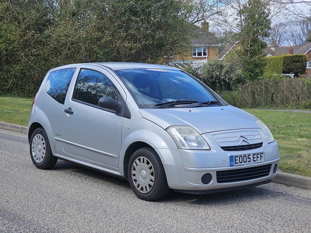 Citroen C2 1.1L Design Silver #1