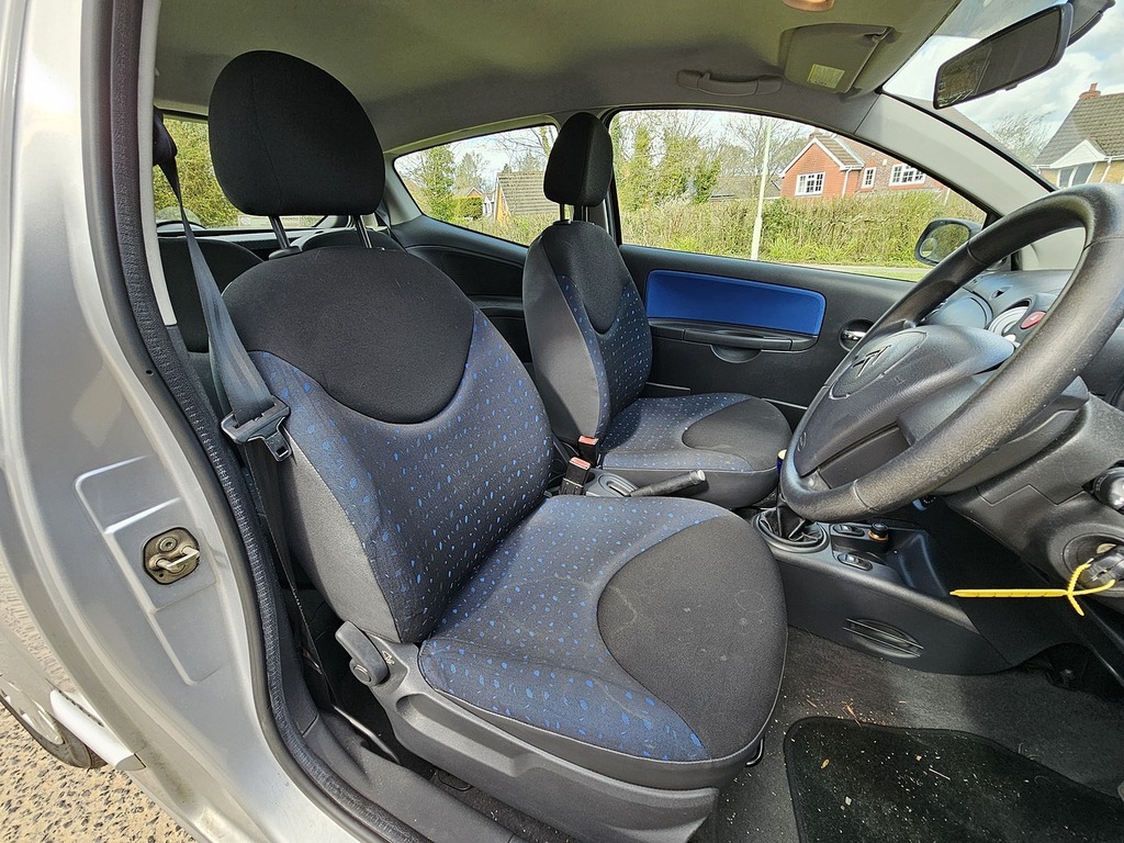 Citroen C2 1.1L Design Silver #5