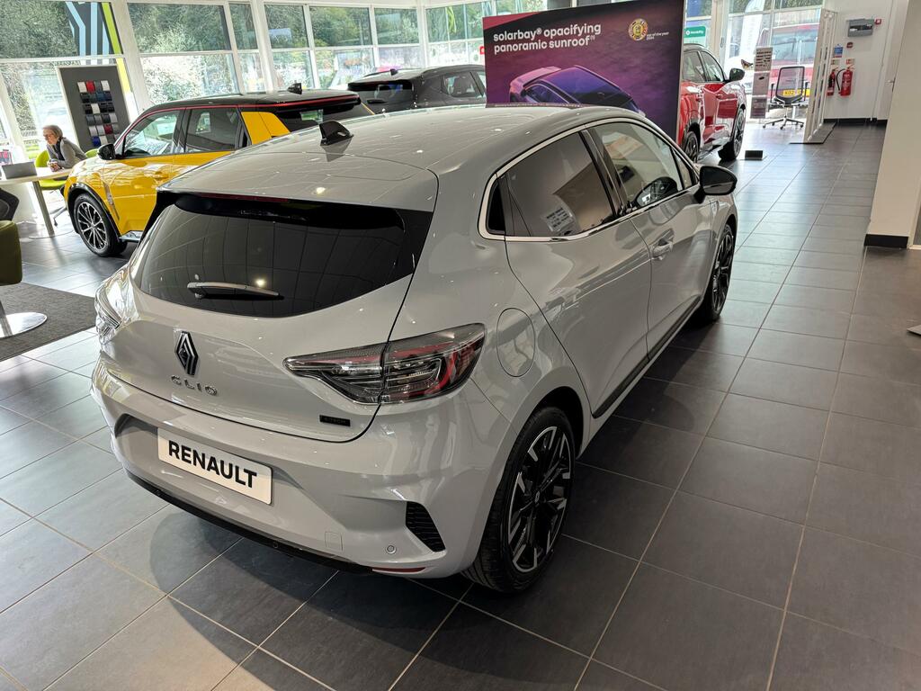 Renault Clio Techno Tce 90 Grey #3