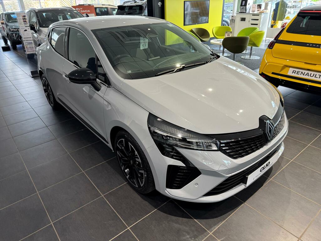 Renault Clio Techno Tce 90 Grey