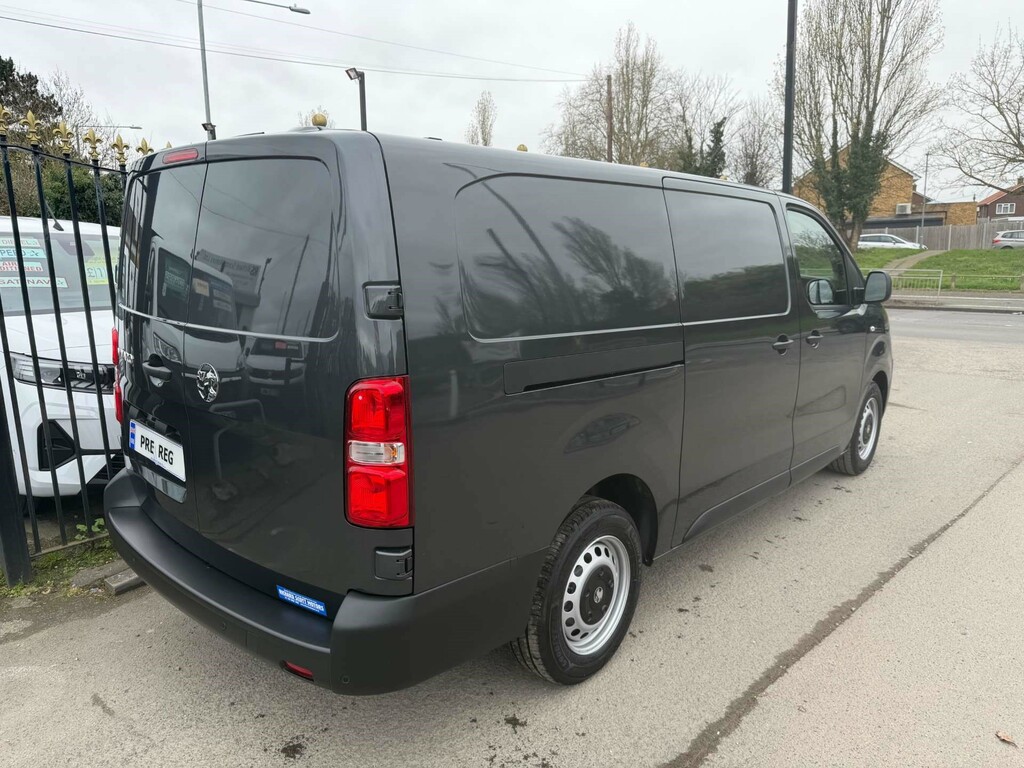 Vauxhall Vivaro Prime XL DT75WMZ  #2