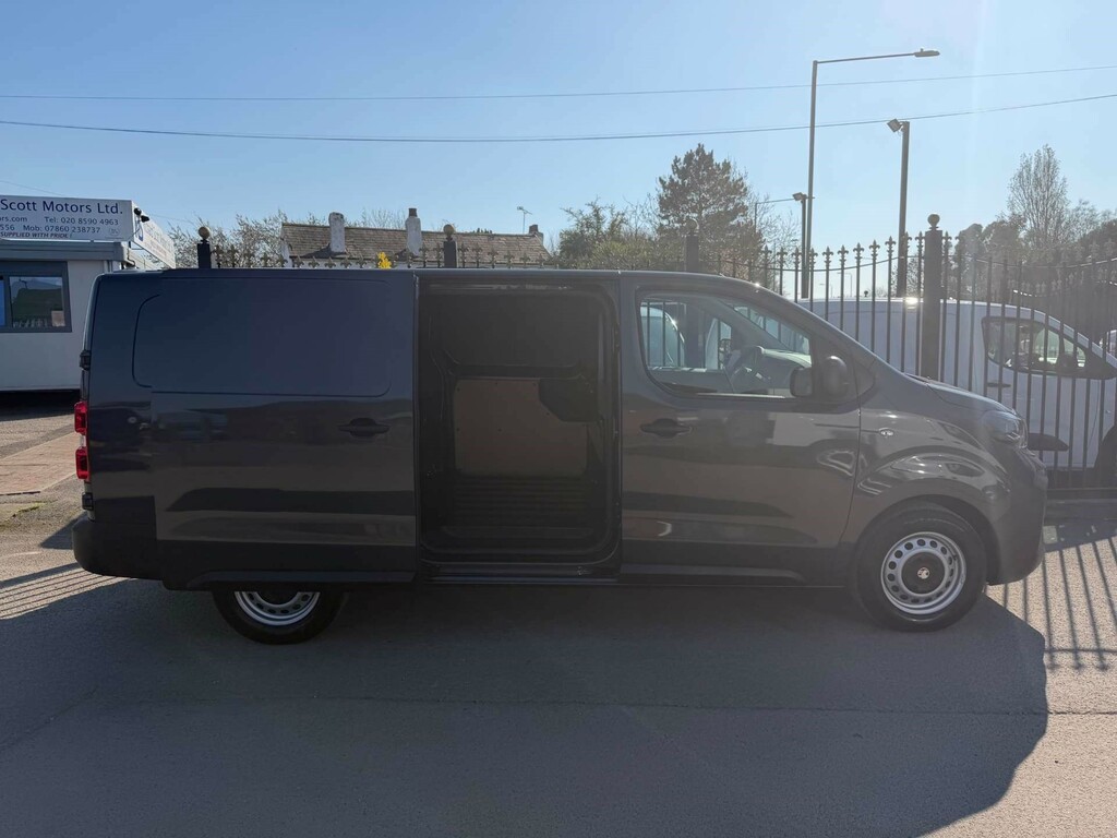 Vauxhall Vivaro Prime XL DT75WMD #6