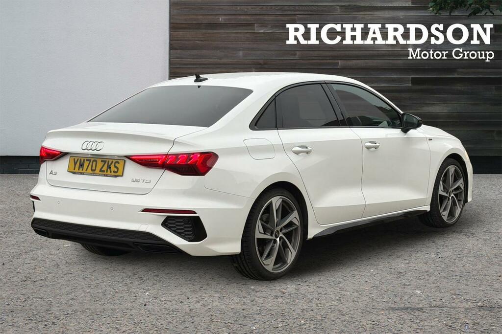 Audi A3 2.0 Tdi 35 Edition 1 S Tronic Euro 6 Ss White #4