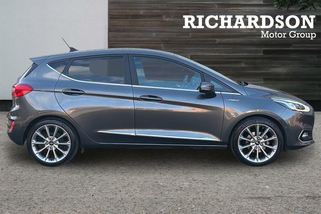 Ford Fiesta 1.0T Ecoboost Vignale Edition Euro 6 Ss YJ70UJV Grey #2
