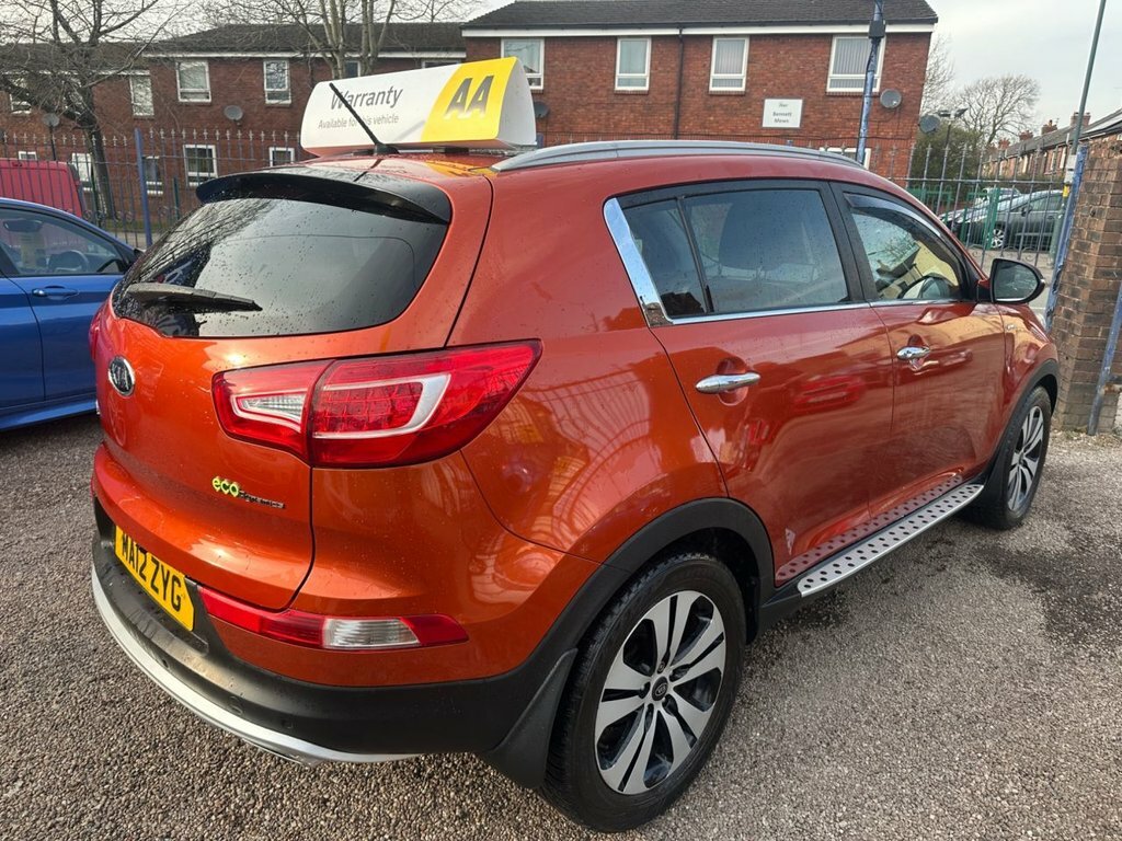 Kia Sportage 1.7L 3 MA12ZYG Orange #3