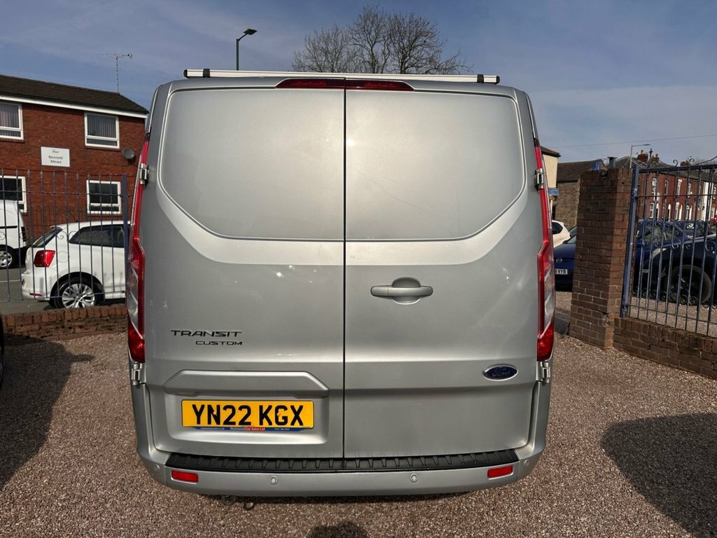 Ford Transit Custom 2L Limited YN22KGX Silver #6
