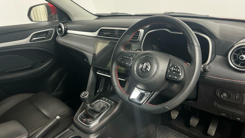 MG ZS Exclusive 1.0T HN73TZZ Red #6