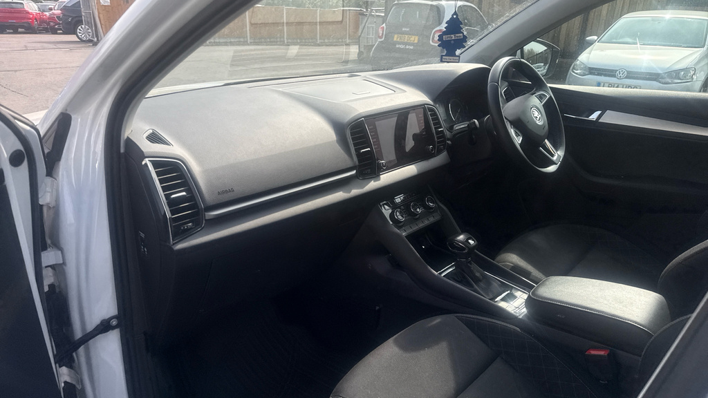Skoda Karoq 1.6 Tdi Se Suv Dsg Euro 6 Ss 115 Ps White #2