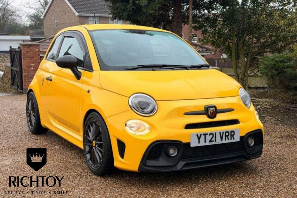 Abarth 595 1.4 T-jet Competizione 70Th Euro 6 Yellow