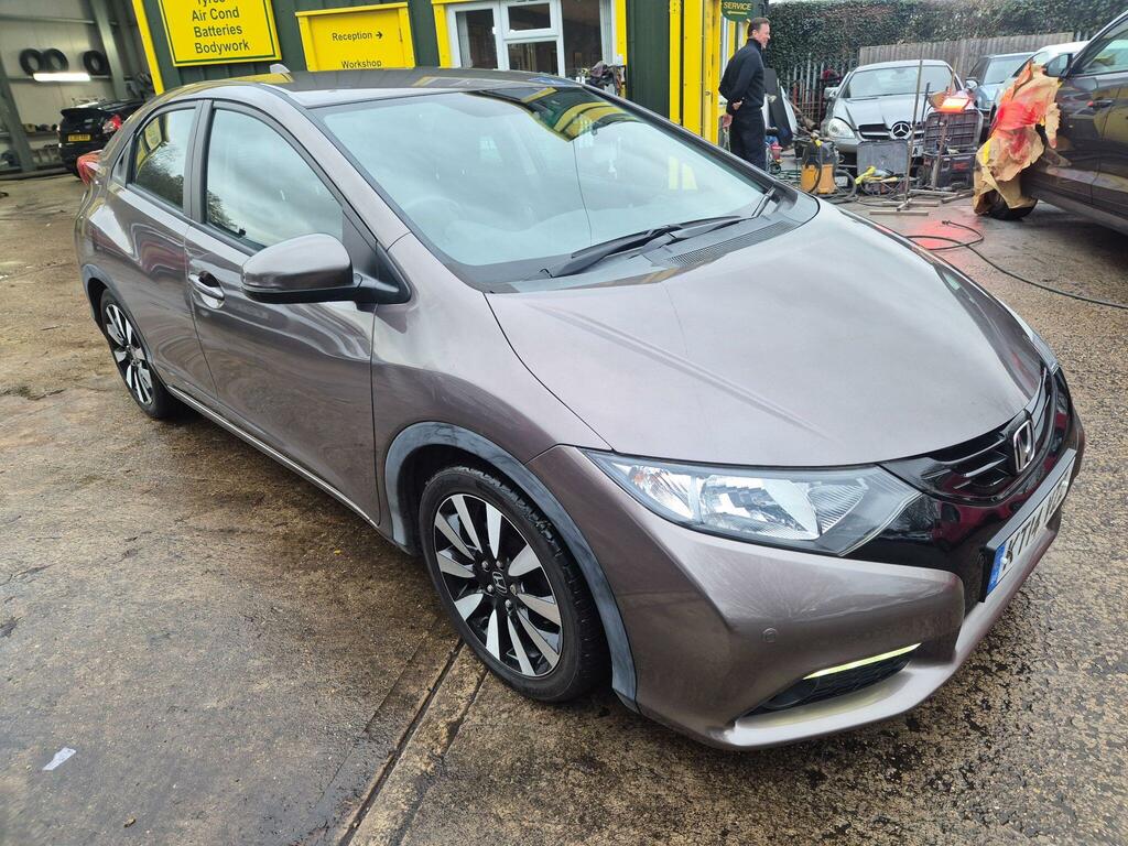 Honda Civic 1.8 I-vtec Se Plus Brown #3