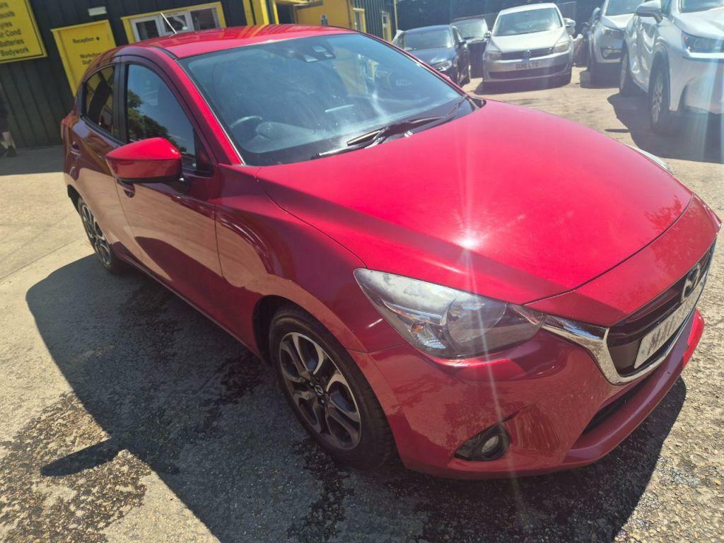 Mazda 2 1.5 Sport Nav Red #3