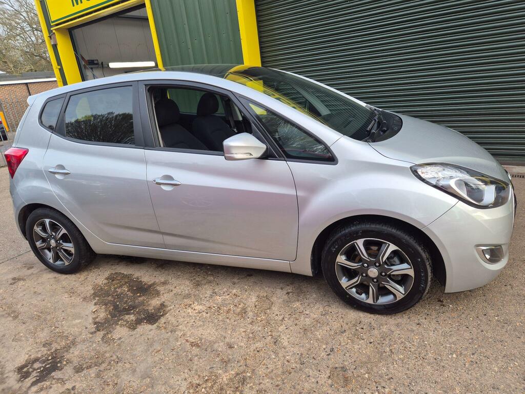 Hyundai Ix20 1.6 Premium Nav LV67CVY Silver #5