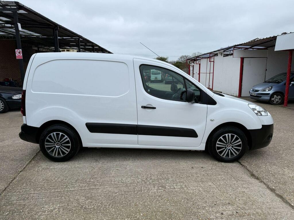 Peugeot Partner Panel Van 1.6 Hdi 625 Professional L1 201313 BX13GVD White #3