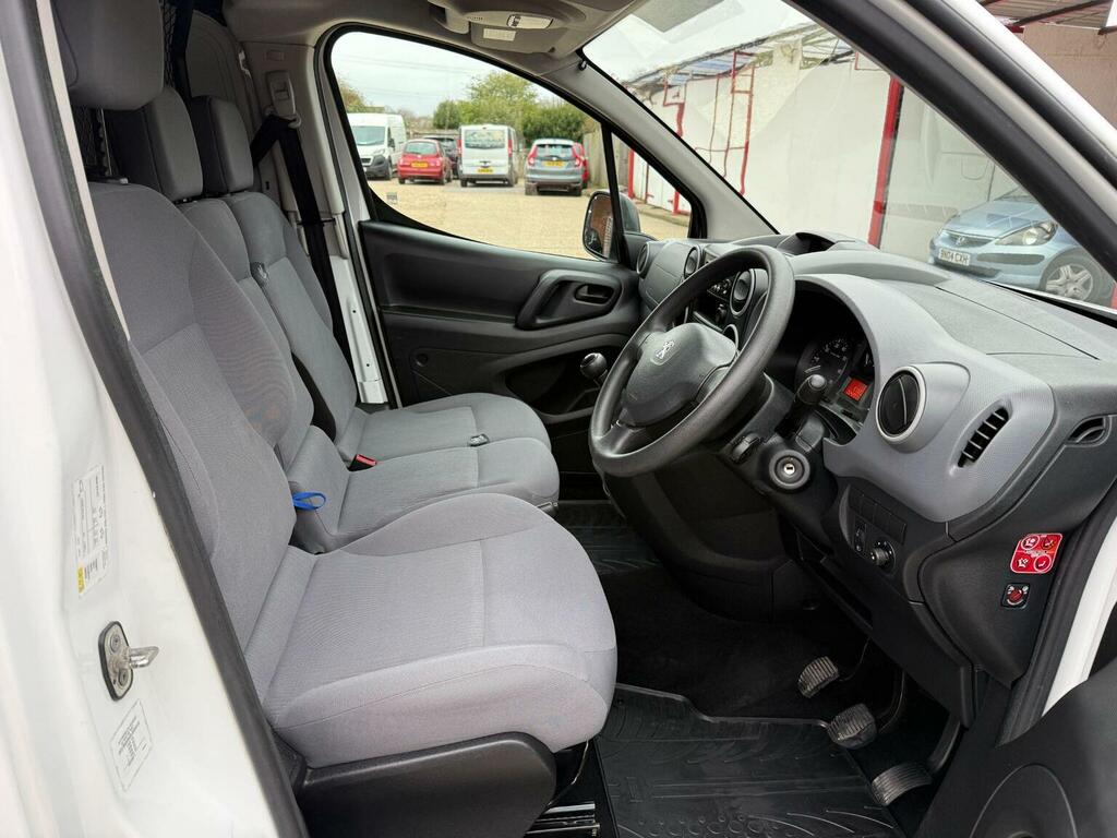 Peugeot Partner Panel Van 1.6 Hdi 625 Professional L1 201313 BX13GVD White #4