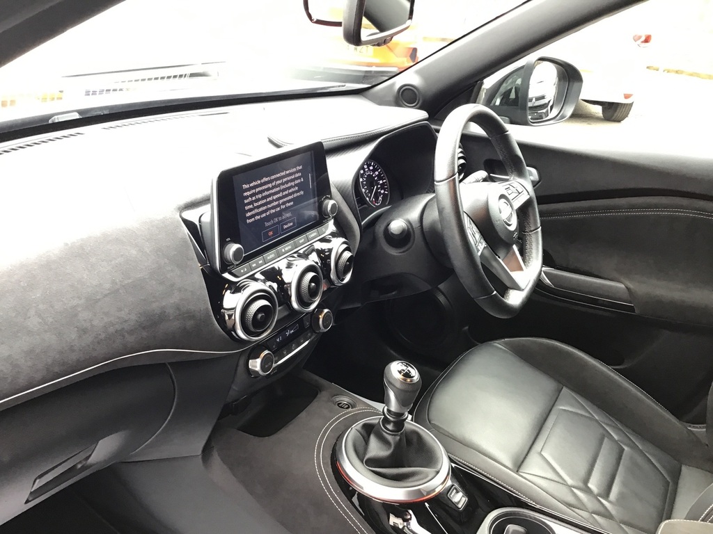 Nissan Juke 1.0 Dig-t Tekna - 2022 72 PJ72XTP Red #2