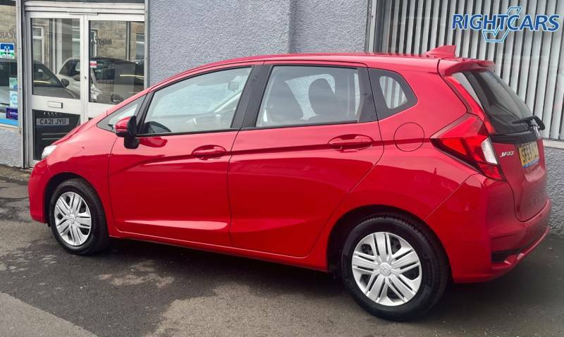 Honda Jazz 1.3 I-vtec S - 2019 69 Red #3