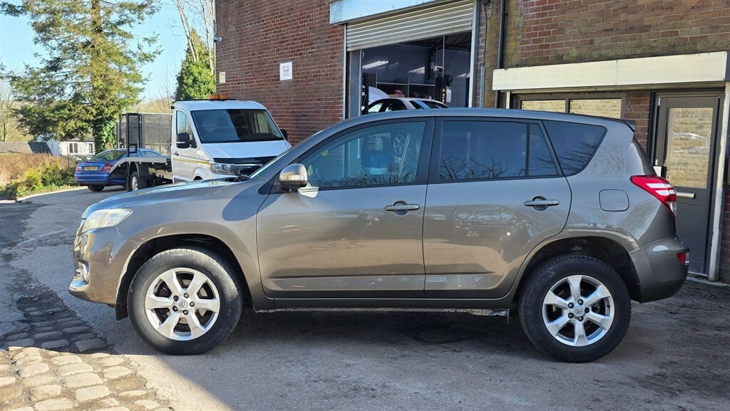 Toyota Rav 4 2.2 D-4d Xt-r 4Wd Euro 5 PK61SUU Beige #5