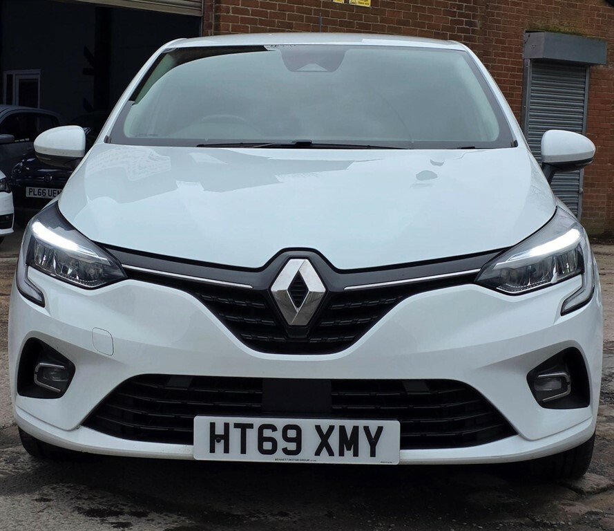 Renault Clio 1.5 Blue Dci Iconic Euro 6 Ss HT69XMY White #2