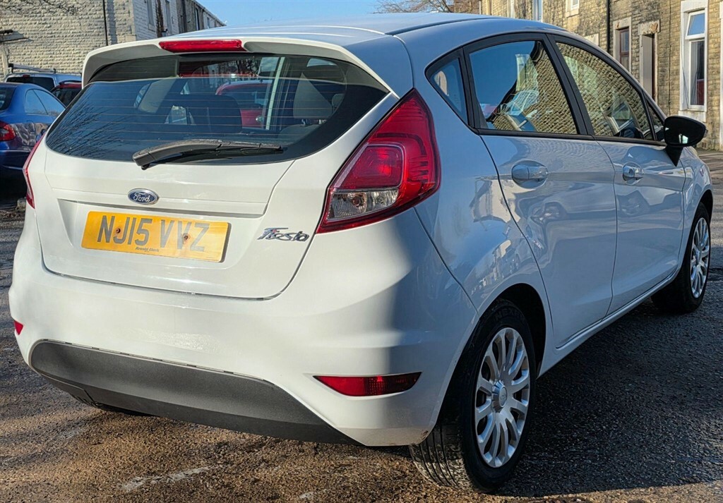 Ford Fiesta 1.25 Style Euro 5 NJ15VVZ White #4