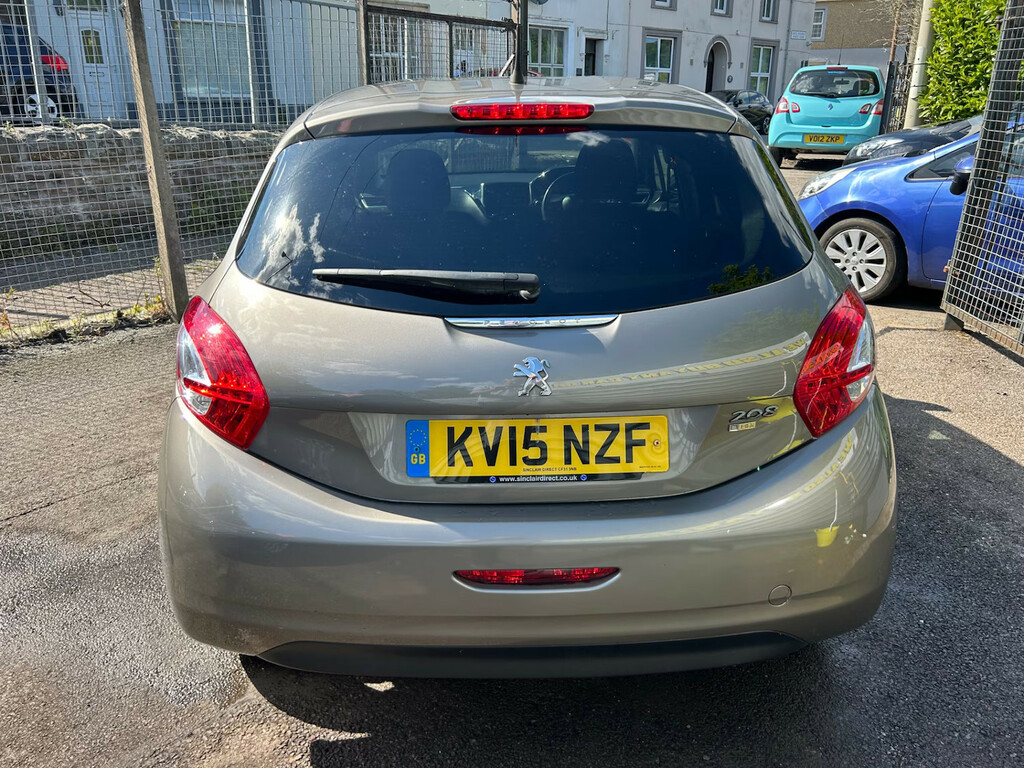 Peugeot 208 1.6 E-hdi Allure Low Mileage Cheap Road Tax Ha KV15NZF Brown #4