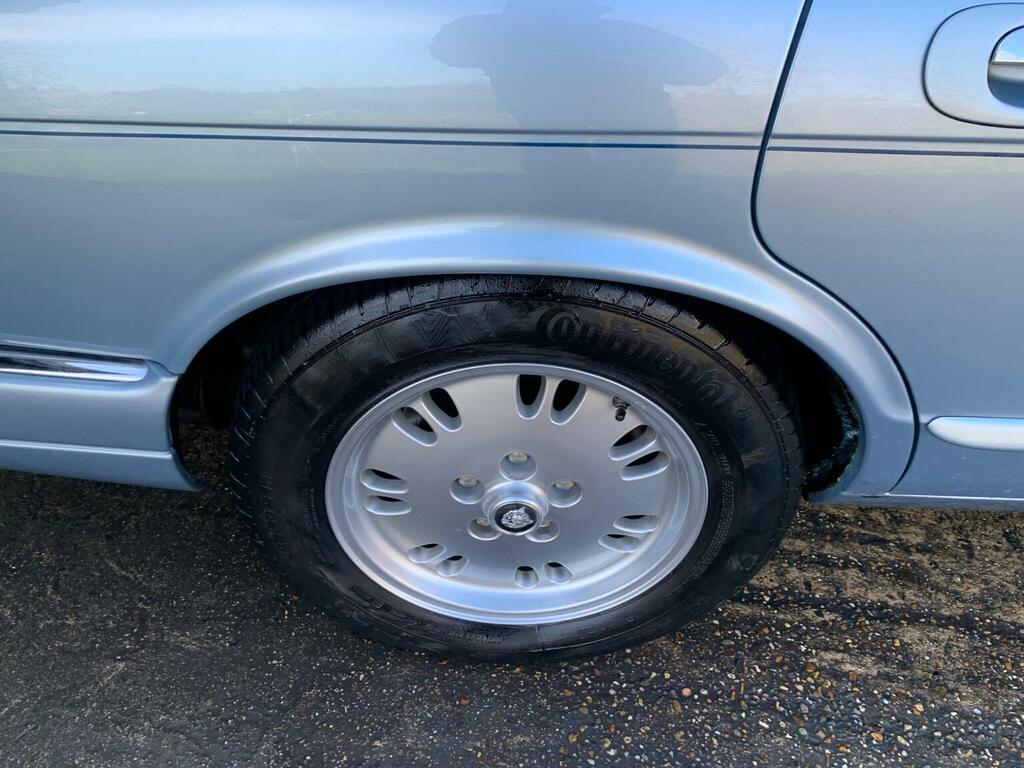 Jaguar XJ Xj6 Red #32