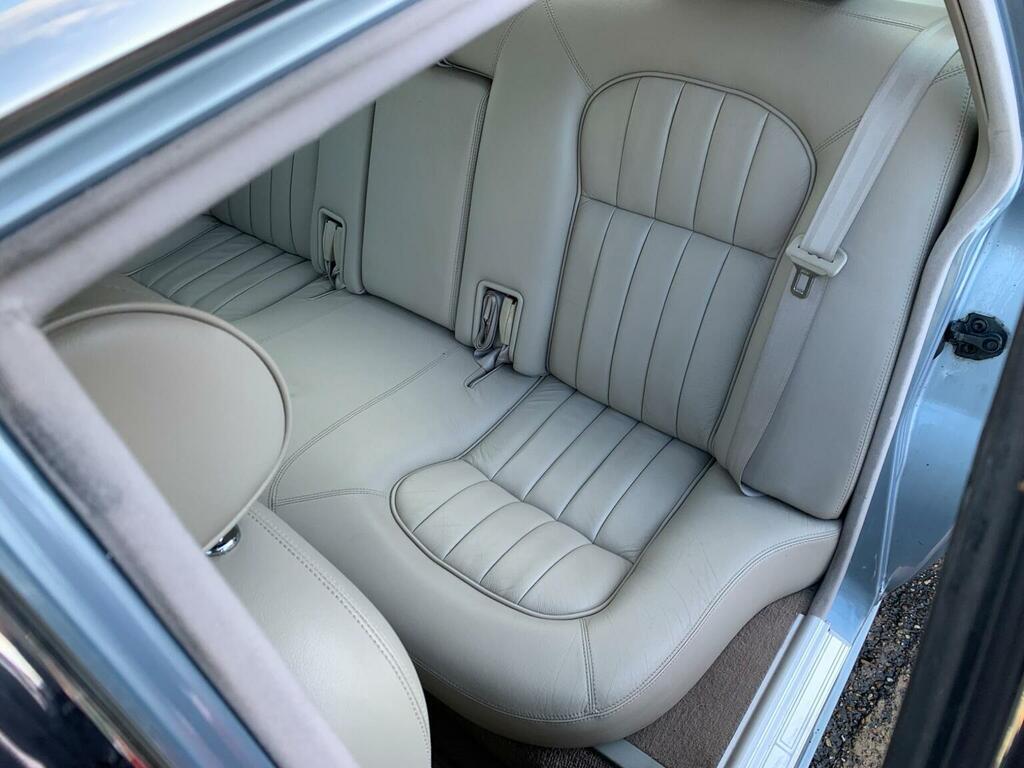 Jaguar XJ Xj6 Red #18