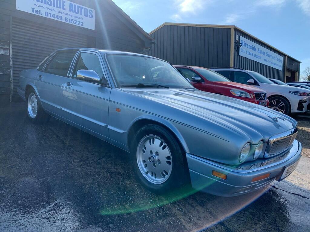 Jaguar XJ Xj6 Red #3