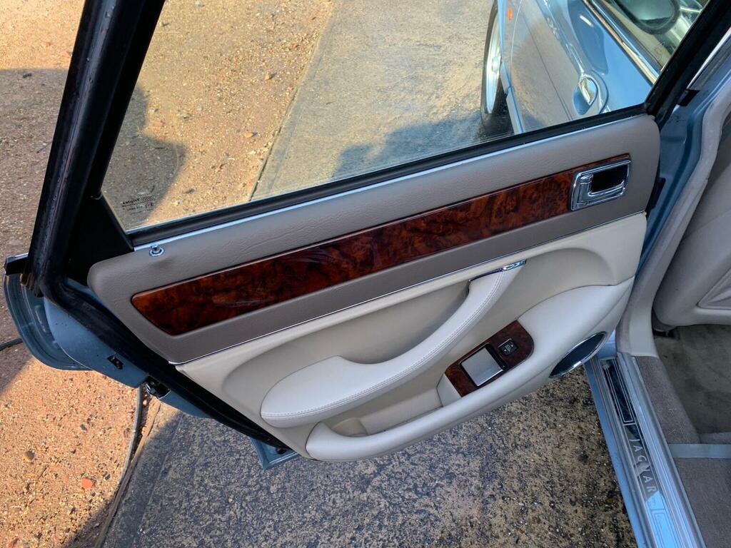 Jaguar XJ Xj6 Red #26