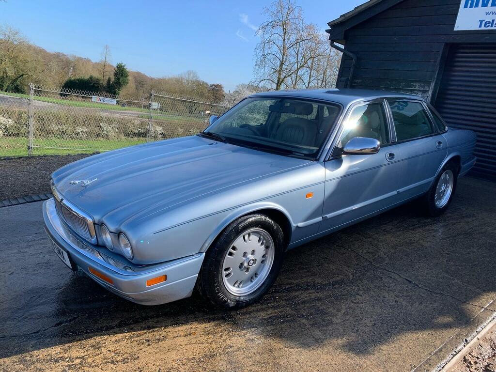 Jaguar XJ Xj6 Red #1