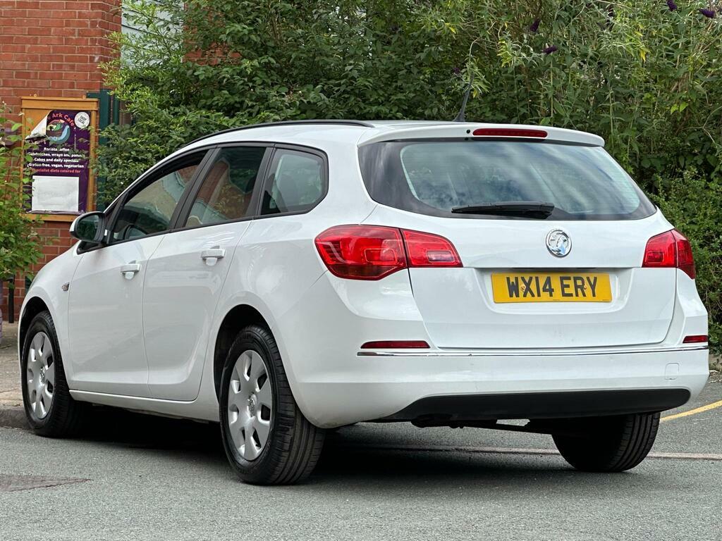 Vauxhall Astra 1.7 Cdti Ecoflex Es Sports Tourer Euro 5 S S WX14ERY White #6