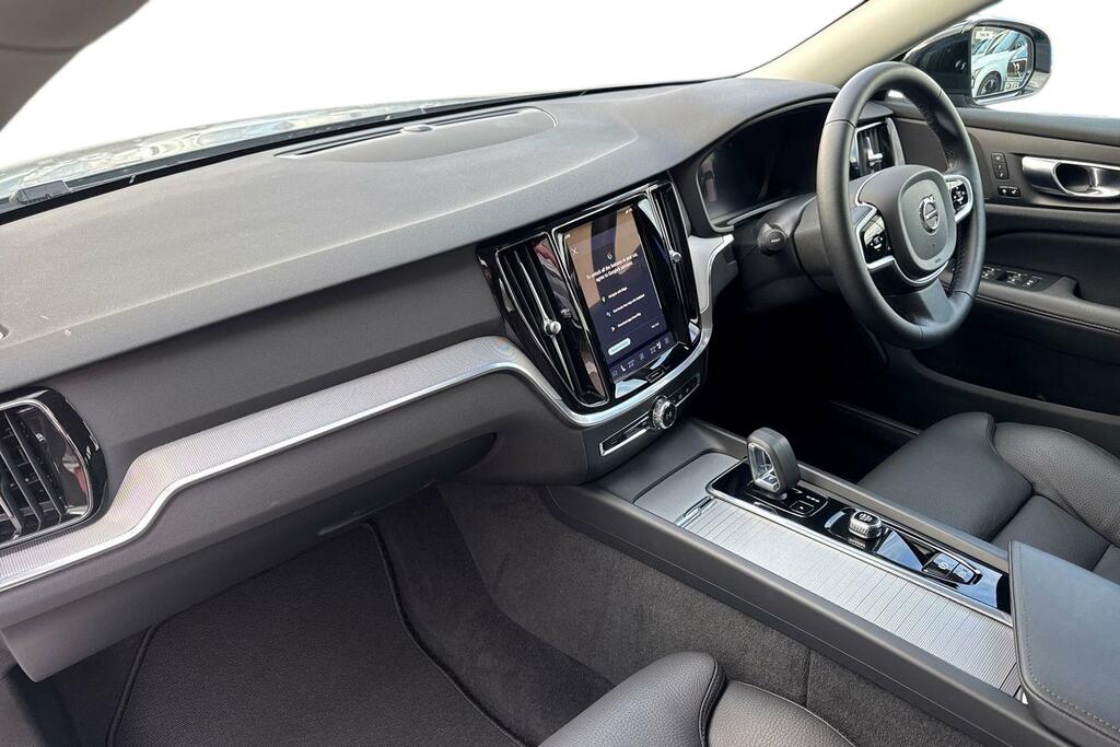 Volvo V60 Plus, B4 Mild Hybrid, Dark SH25BKJ Grey #3