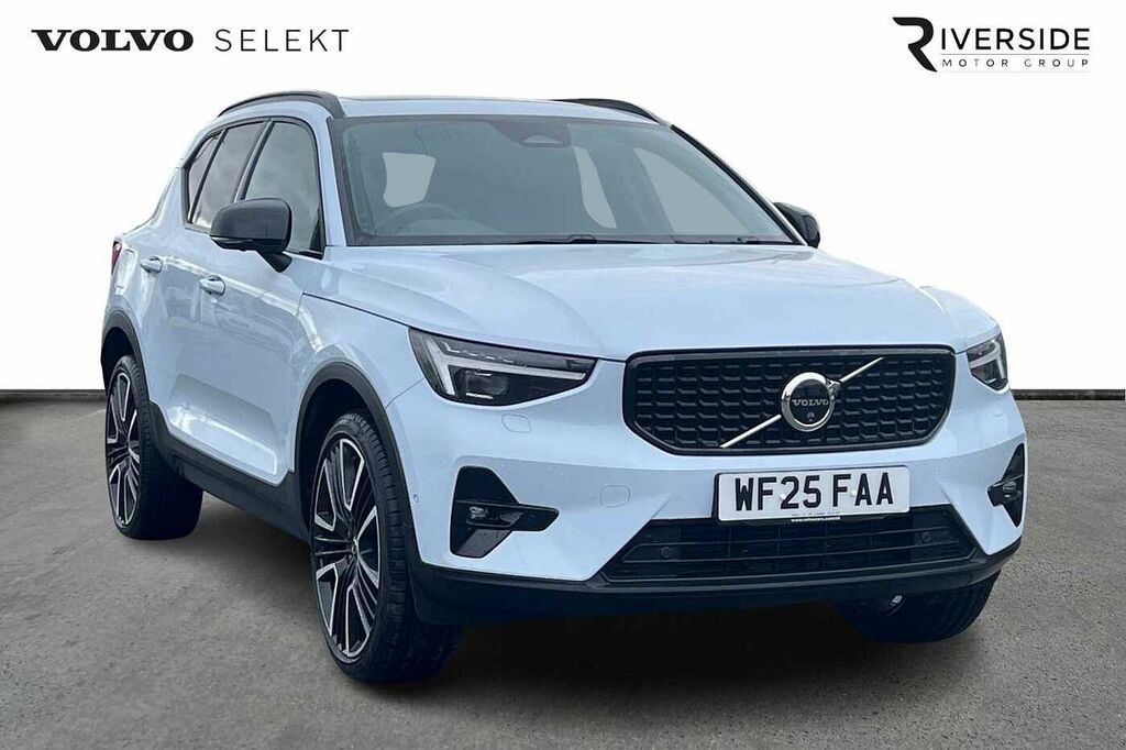 Volvo XC40 Ultra, B3 Mild Hybrid, Dark 21 Alloys WF25FAA Blue #2