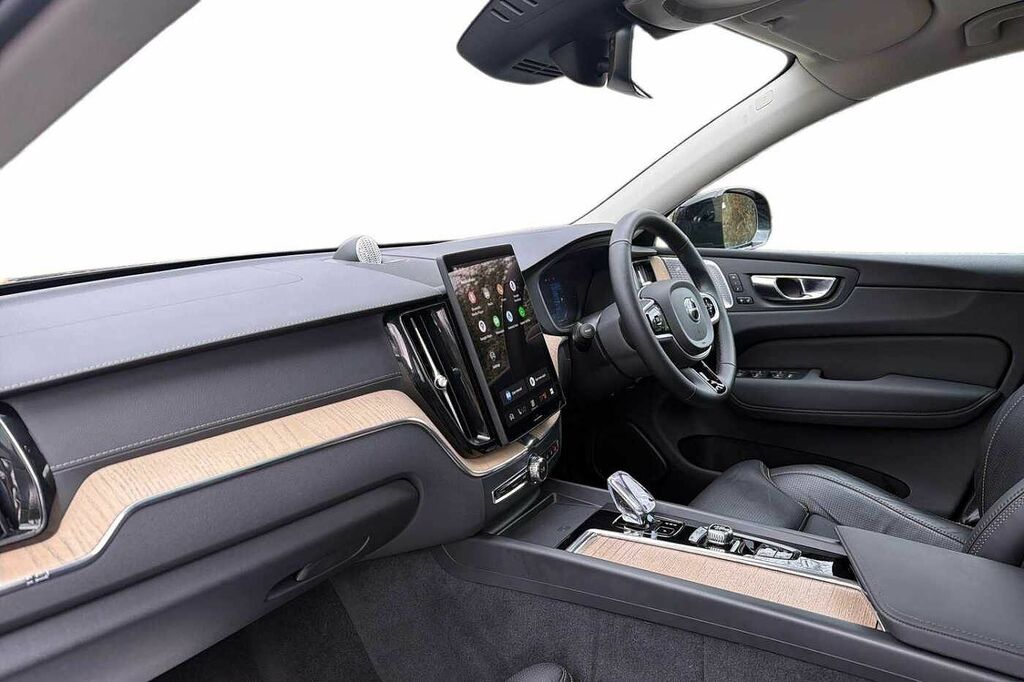 Volvo XC60 Ultra, T8 Awd Plug-in Hybrid, Dar RJ25UZP Black #3