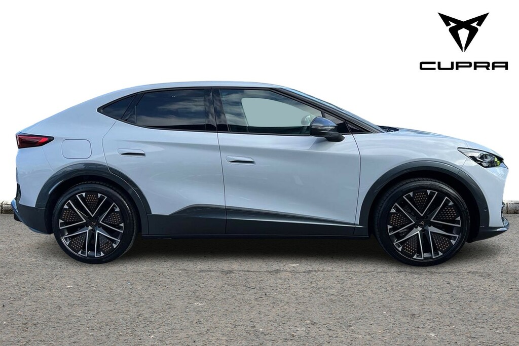 Cupra Tavascan 250Kw Vz2 77Kwh Awd YX26JWN White #4