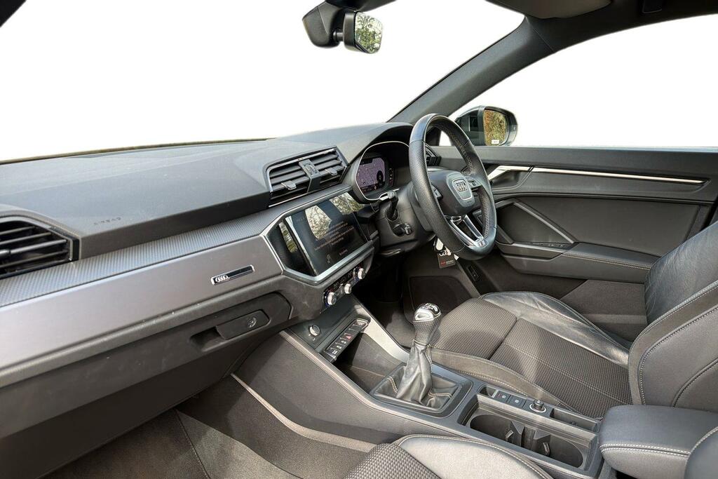Audi Q3 1.5 Tfsi Cod 35 S Line Sportback YW72KJV #2