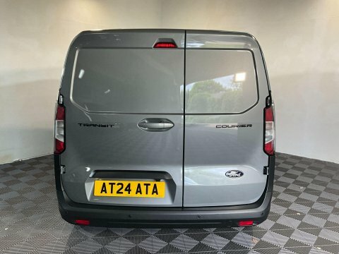 Ford Transit Courier 1.0 Ecoboost Limited  #5