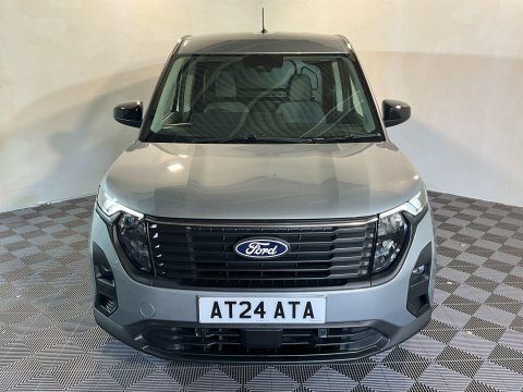 Ford Transit Courier 1.0 Ecoboost Limited  #3