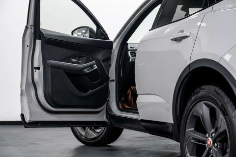Jaguar E-Pace 2.0 D204 Mhev Grey #6