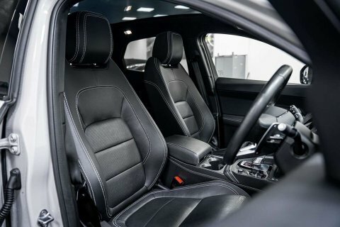 Jaguar E-Pace 2.0 D204 Mhev Grey #3