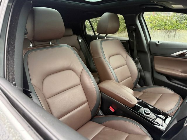 Infiniti QX30 D Premium Tech Black #15