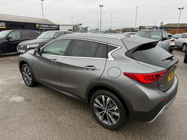 Infiniti QX30 Premium Tech Suv Grey #4