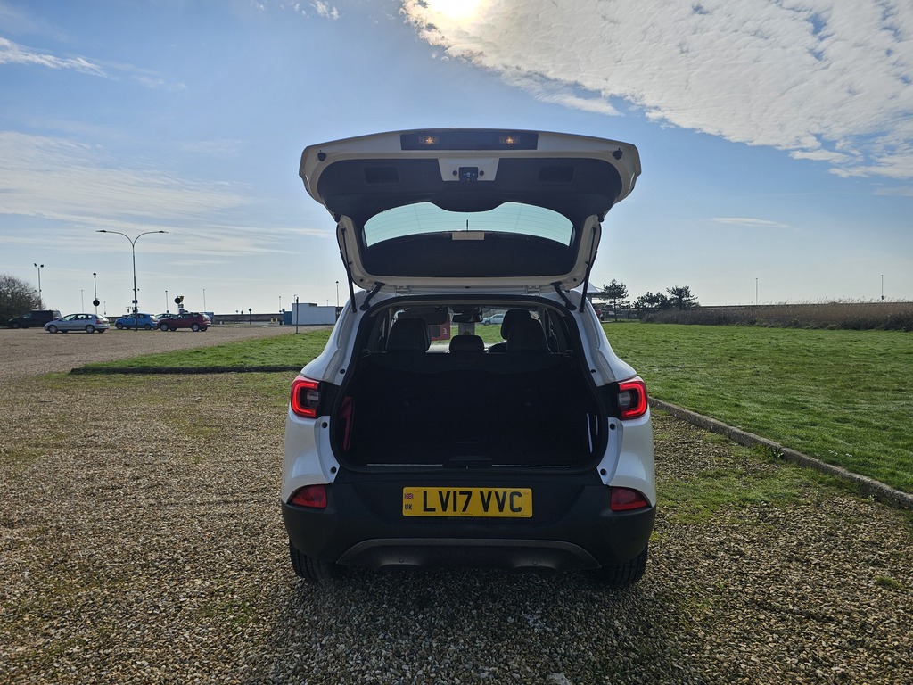 Renault Kadjar Signature Nav Tce LV17VVC White #6