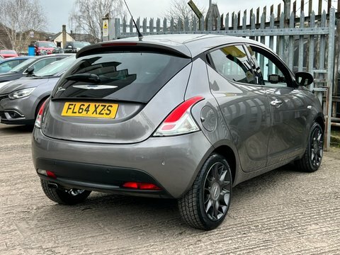 Chrysler Ypsilon Platinum FL64XZS Grey #6