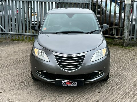 Chrysler Ypsilon Platinum FL64XZS Grey #5