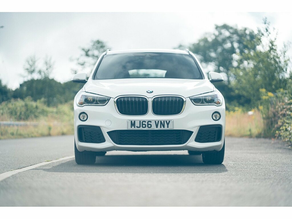 BMW X1 2.0D Xdrive Se Spec-full Leather-good History-grea Silver #1