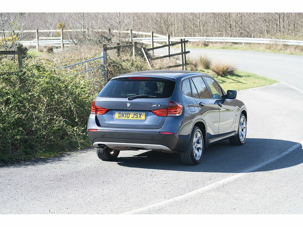 BMW X1 20D Se DK10JSX Blue #4